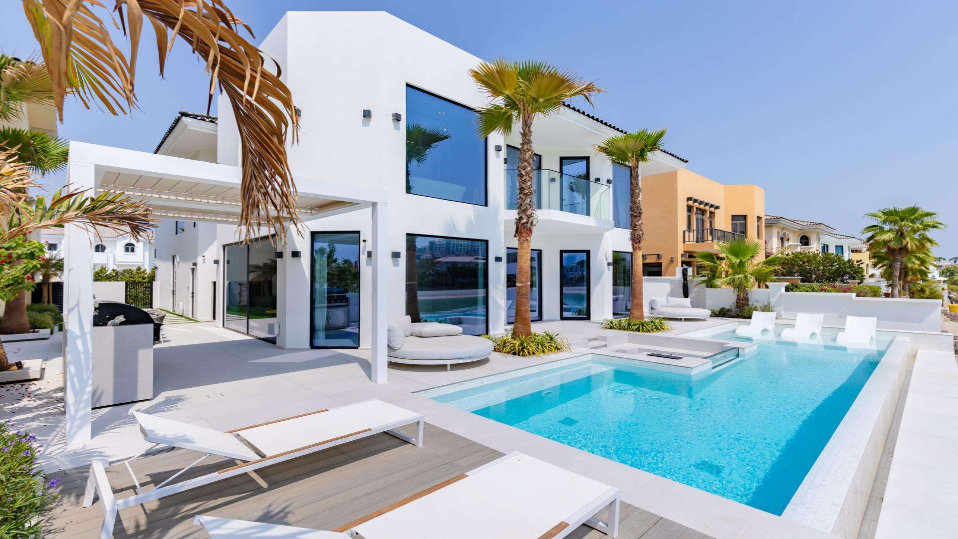 Palm Jumeirah Properties